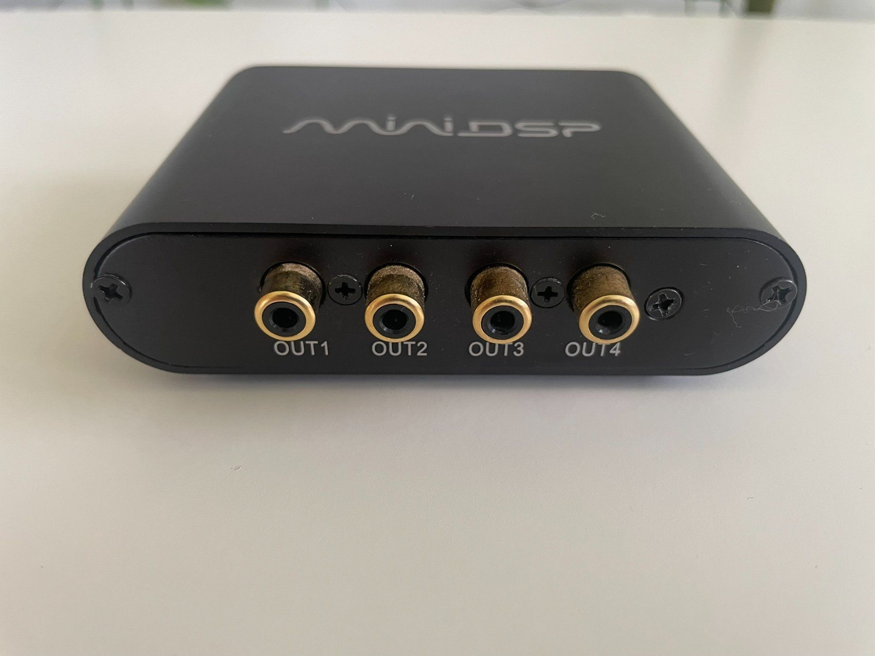 Convertitori: miniDSP 2x4 (nicht HD) – Usato da Eschen venduto da schnibsi 1