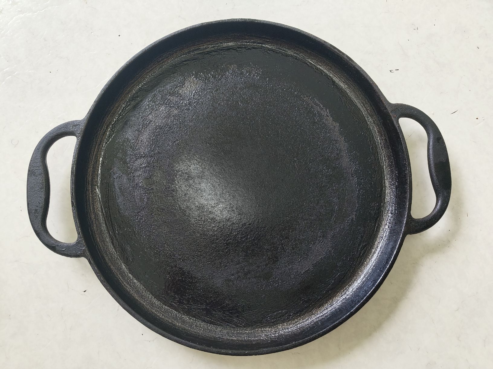 Padelle: Heavy Cast Iron pan - 35 cm Size – Usato da Glattbrugg venduto da har_jgc7 3