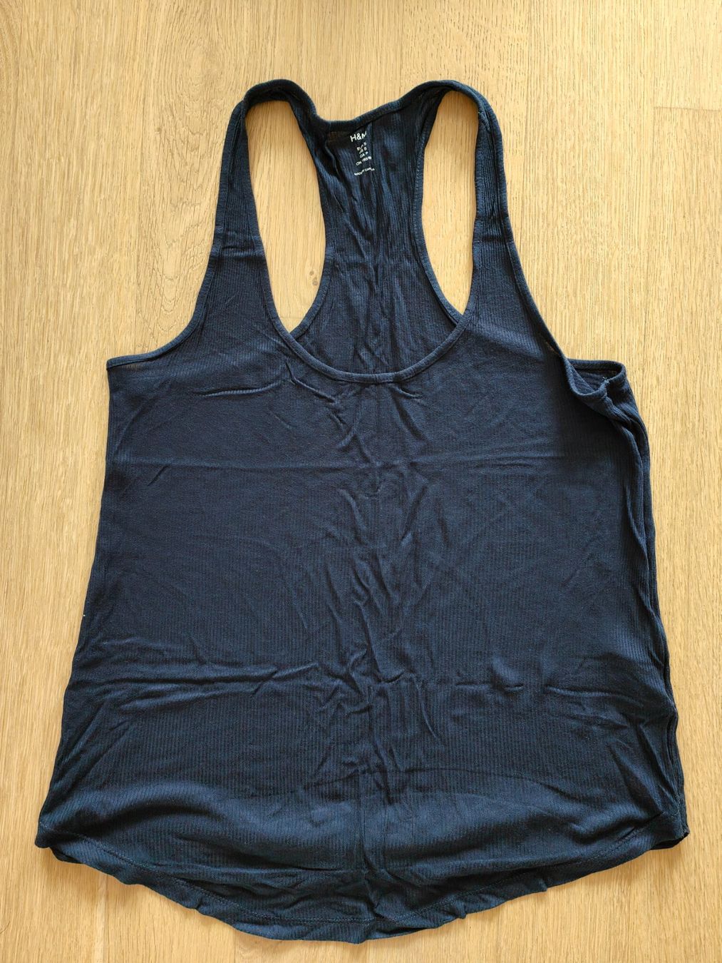 H&M Top: Damen Top Basic Dunkelblau Größe S | H&M | 100% Viskose – Usato da Birmensdorf ZH venduto da LucaToni02