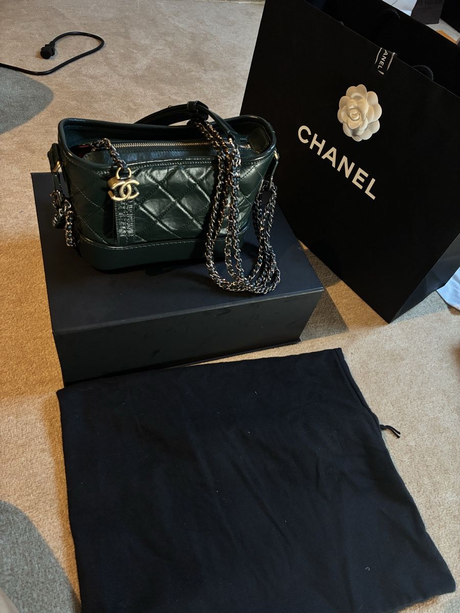 Chanel Borse da donna: Sac Chanel Gabrielle petit modèle en cuir – Nuovo (secondo la descrizione) da Lausanne venduto da PEX_Import