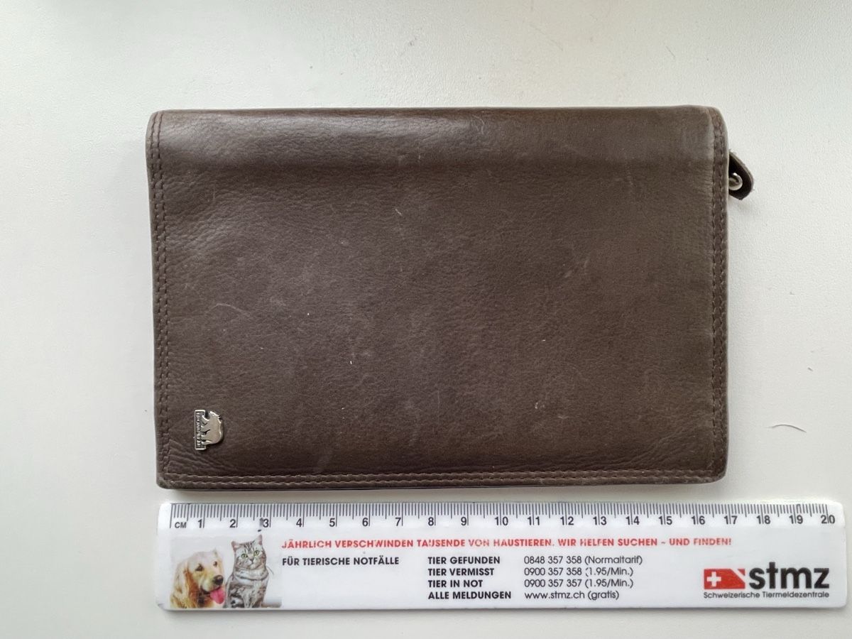 Portafogli: Grosses Portemonnaie Leder – Usato da Nidau venduto da Beritundpan 1