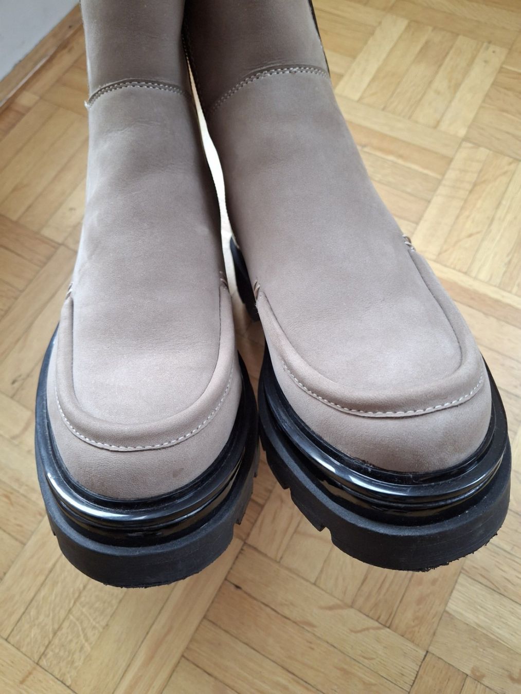 Tamaris Scarpe da donna: Tamaris Chelsea Boot – Nuovo (secondo la descrizione) da Gersau venduto da syl_5dsz 4