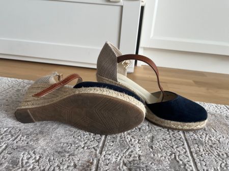 Sommer Keilabsatz Schuhe, dunkelblau, Gr. 36, neuwertig