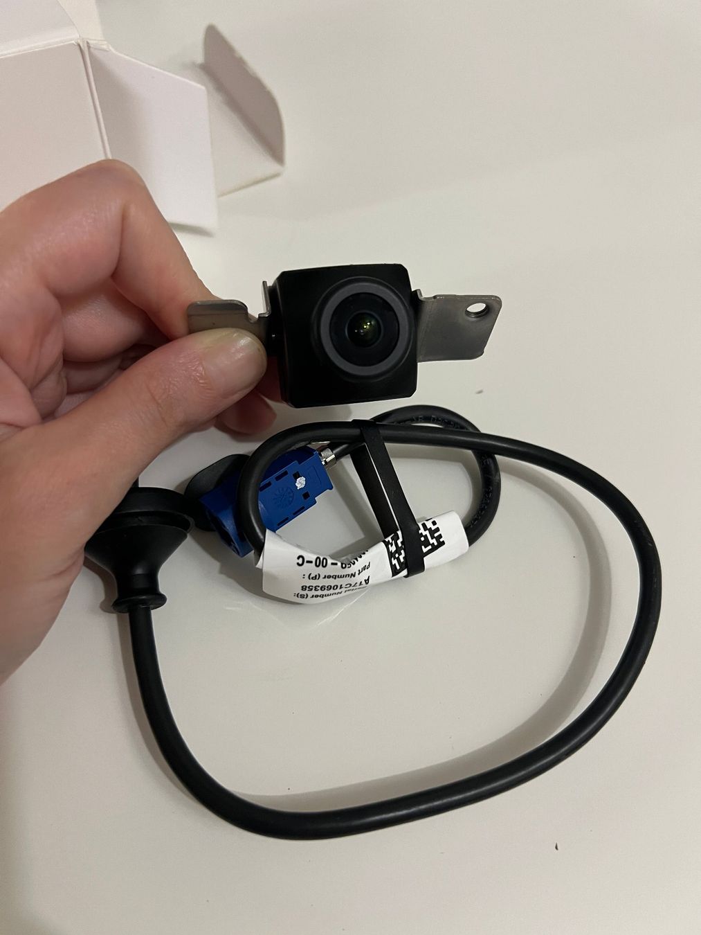 Tesla Tutti pezzi di ricambio auto: Tesla Model S rear view camera replacement (not original) – Nuovo (secondo la descrizione) da Zürich venduto da cefanie