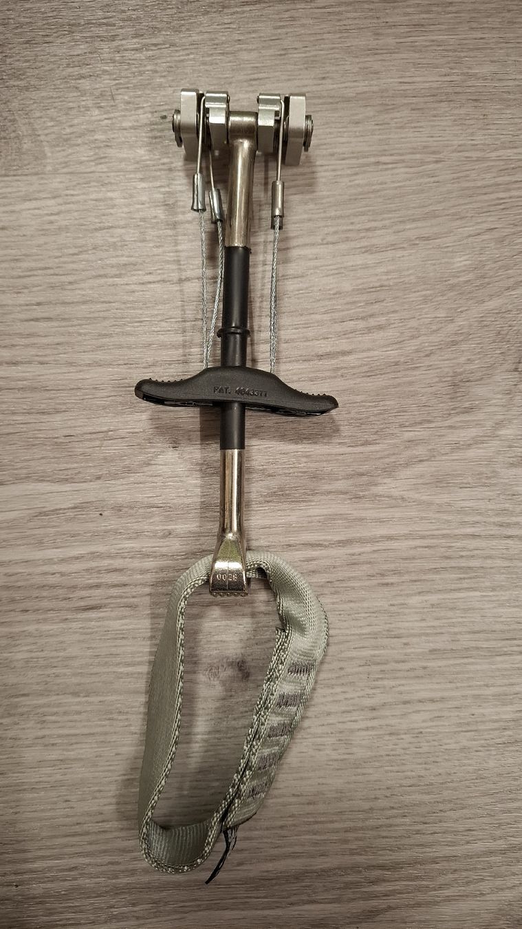 Attrezzatura da arrampicata: Blackdiamond Friend 0.3 + 0.4 – Nuovo (secondo la descrizione) da Bottmingen venduto da Rothorn05 4