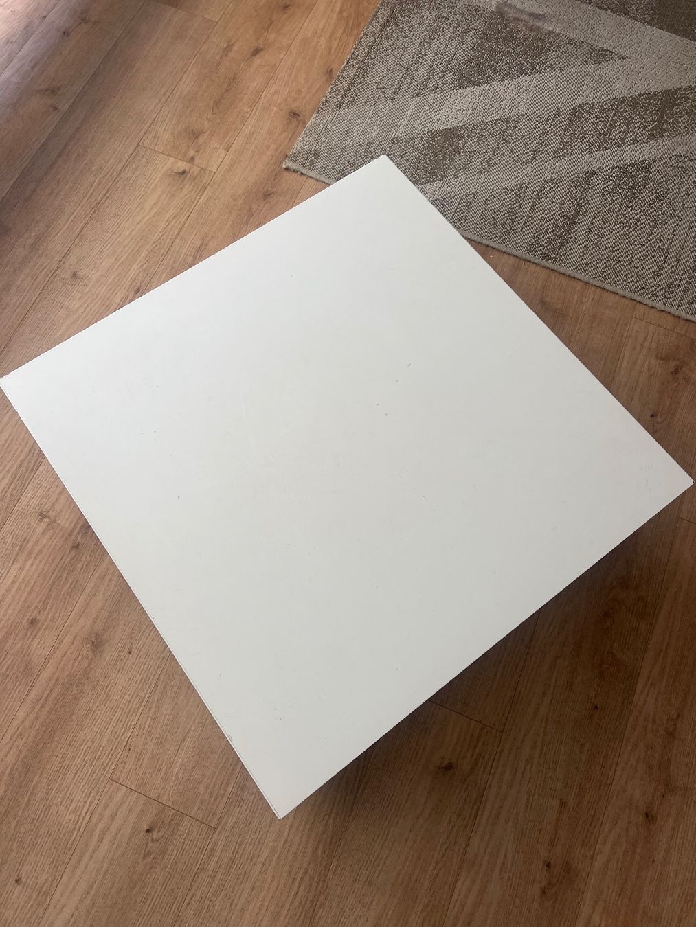 Livique Tische: Couchtisch weiss modern – Gebraucht aus Lufingen von bombolulu 2
