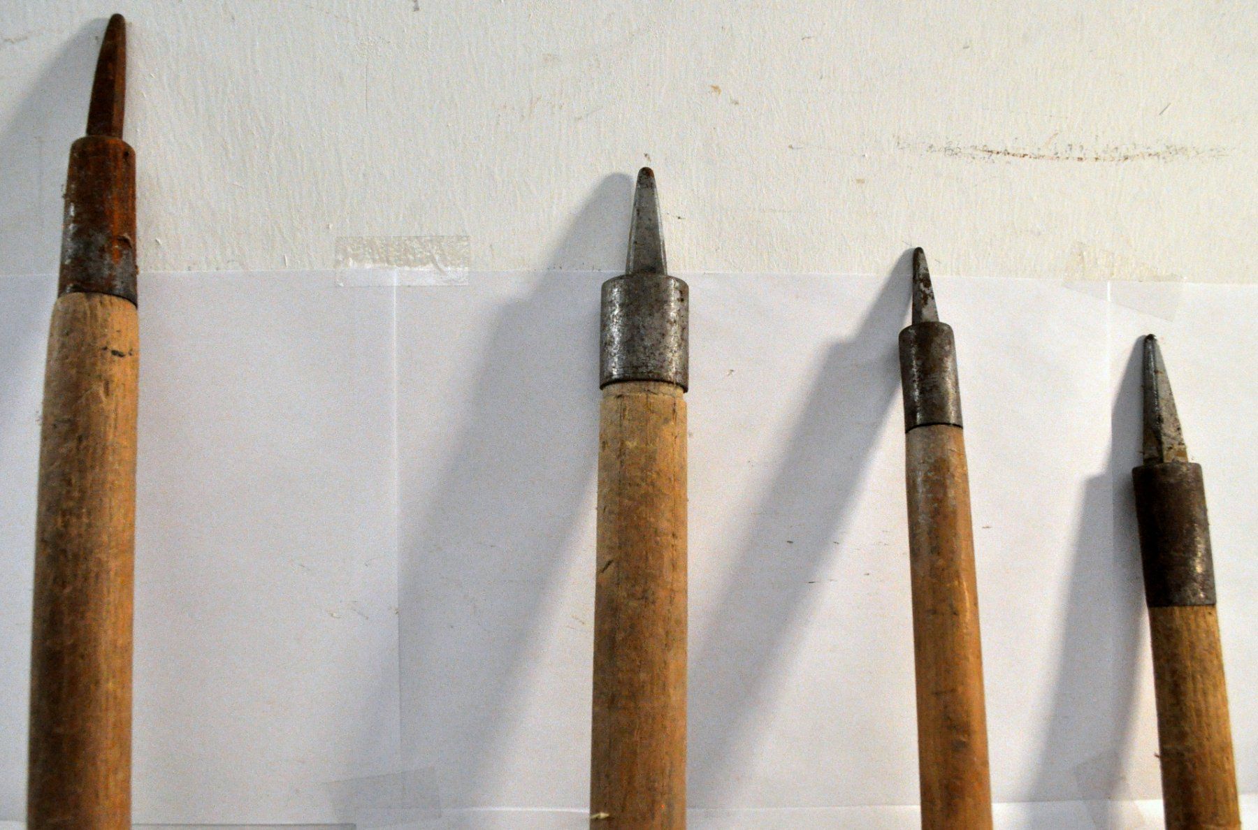 Matériel de grimpe: Lot de 4 anciens piolets – D'occasion à Neuchâtel par Neuchatel 7