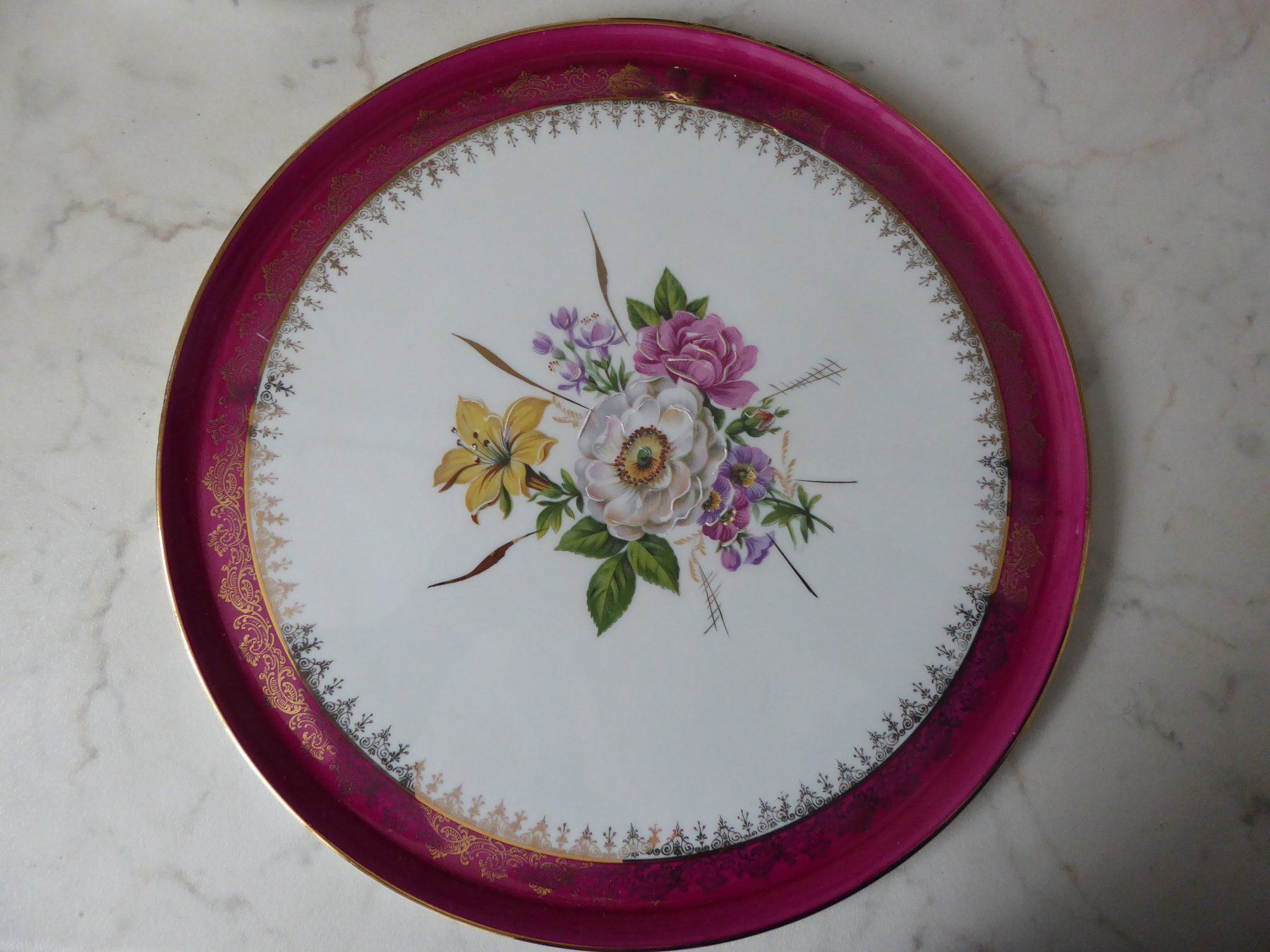 Piatti di portata: Tortenplatte LIMOGES mit Blumenbouquet – Usato da Pratteln venduto da Emmy