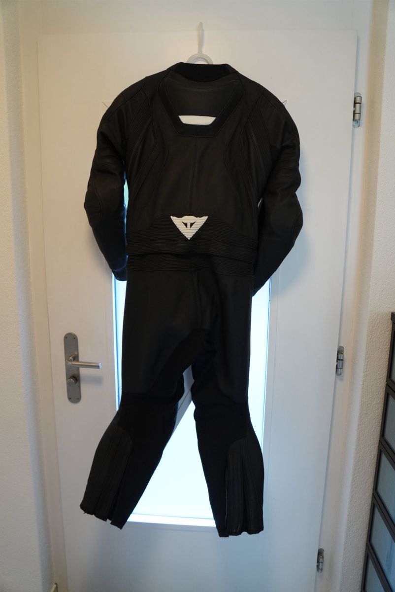 Dainese Completi, tute sportive e funzionali: Dainese Lederkombi Gr. 48 – Usato da Steffisburg venduto da Joepilot 5