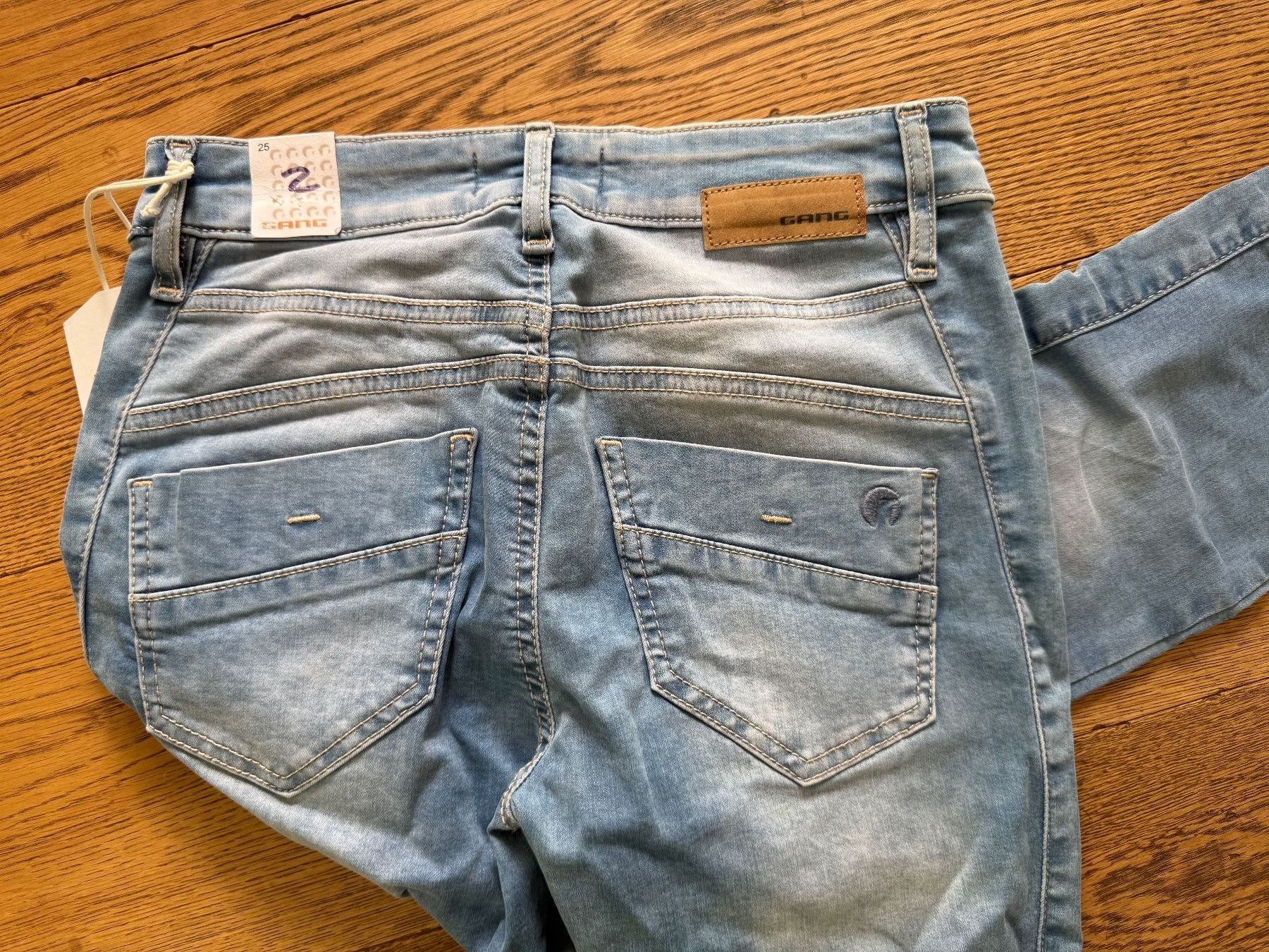 Gang Pantaloni: Hose, Gang //NEU// 25 Sana Cropped – Nuovo (secondo la descrizione) da Stettfurt venduto da out_q8yr 3