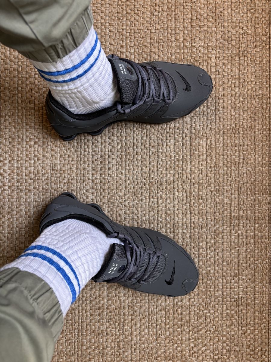 Nike Scarpe da uomo: Nike Shox grises, 45, neuves – Nuovo e nell'imballaggio originale da Le Mont-sur-Lausanne venduto da rhinoco2000 2
