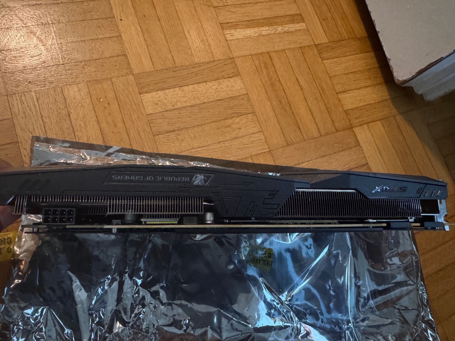 Asus Schede grafiche: asus rog strix 8go gtx 1070 gaming – Usato da Le Grand-Saconnex venduto da GeneVO 2