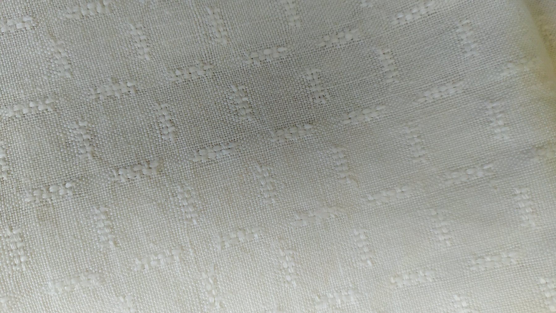 Altra biancheria da tavola: Vieille nappe  157 x 140 cm – Nuovo (secondo la descrizione) da Chezard St-Martin venduto da Loucail