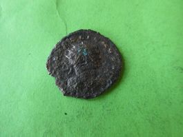 uralte Bronzemünze  21 mm     2.36 g