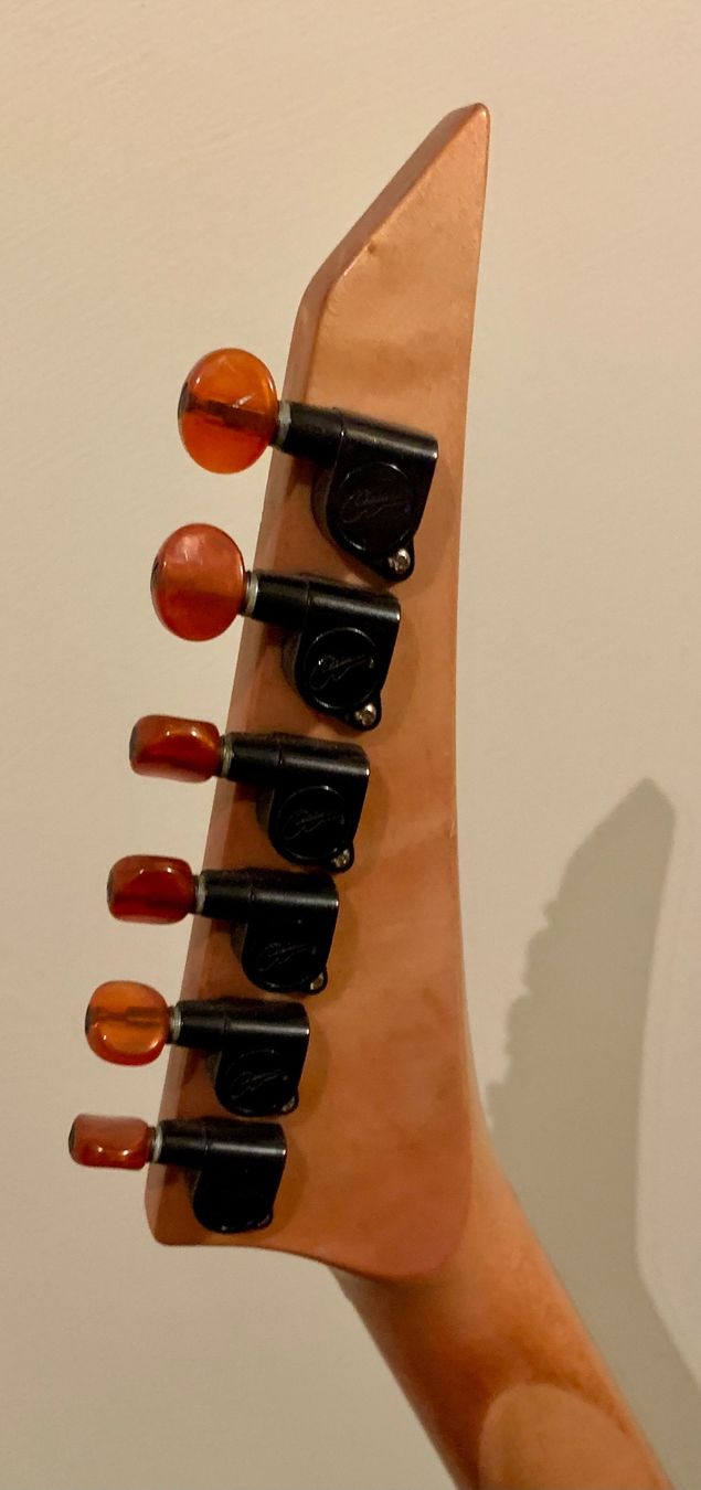 Strumenti musicali: Porizka Custom Made – Usato da Zürich venduto da Fieber 6