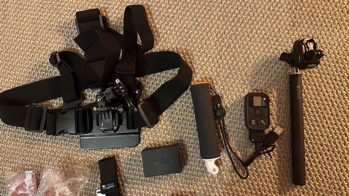 Gopro Action Cam: GoPro Zubehör Set – Usato da Rapperswil SG venduto da CHVendor 1