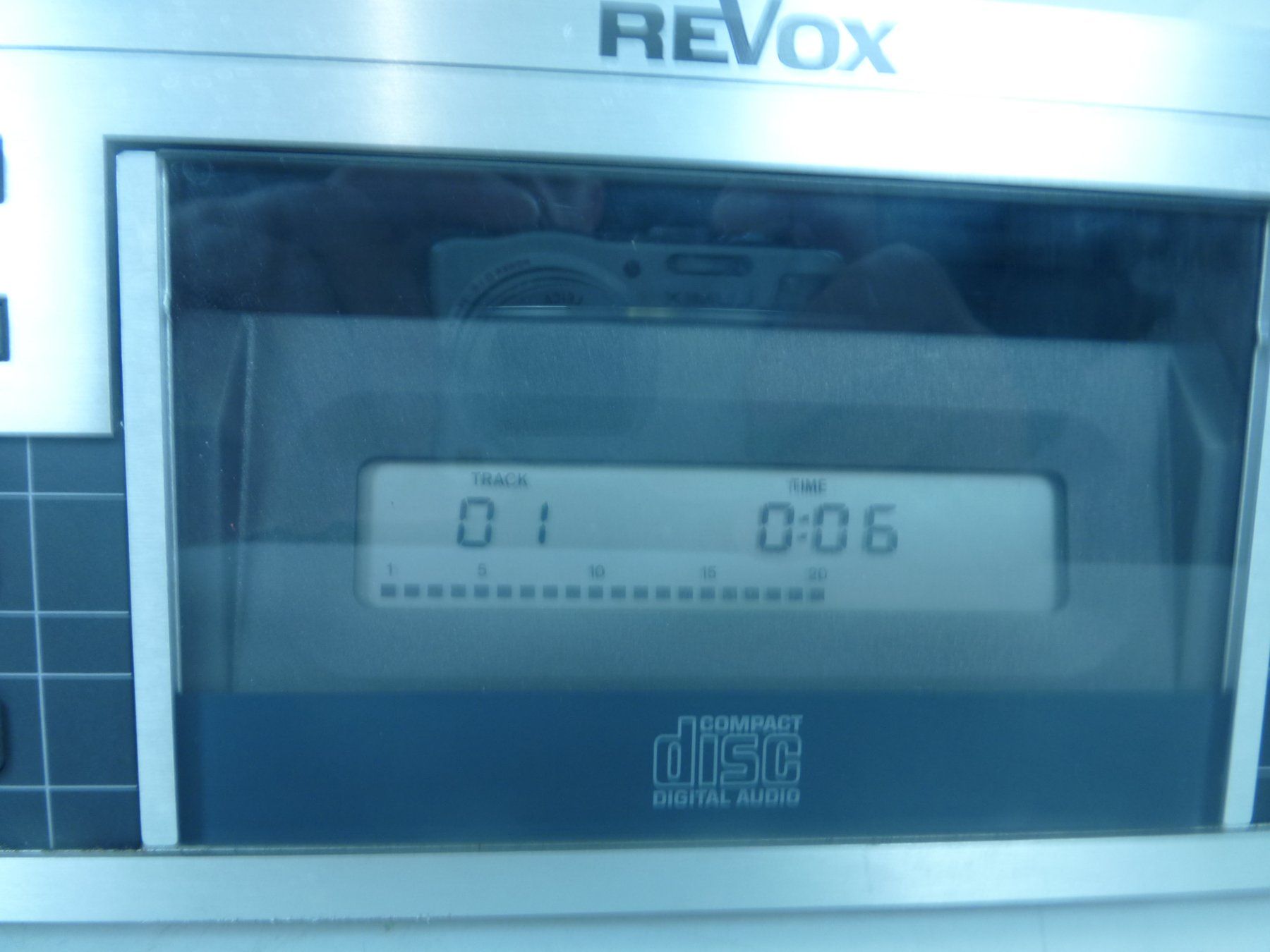 Revox Audio- & Mediensysteme: Revox B225 CD-Player defekt – Defekt aus Fahrweid von gruenezahn 3