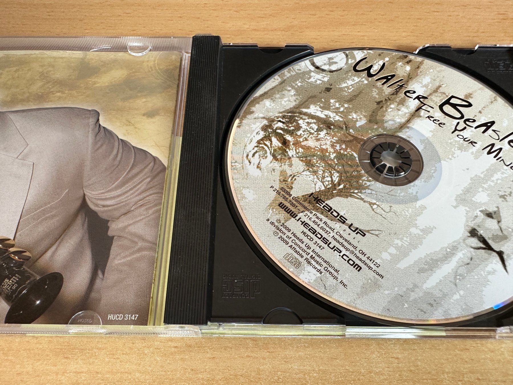 CD: Walter Beasley – Free Your Mind – Usato da Rikon im Tösstal venduto da Alpenmutz 2