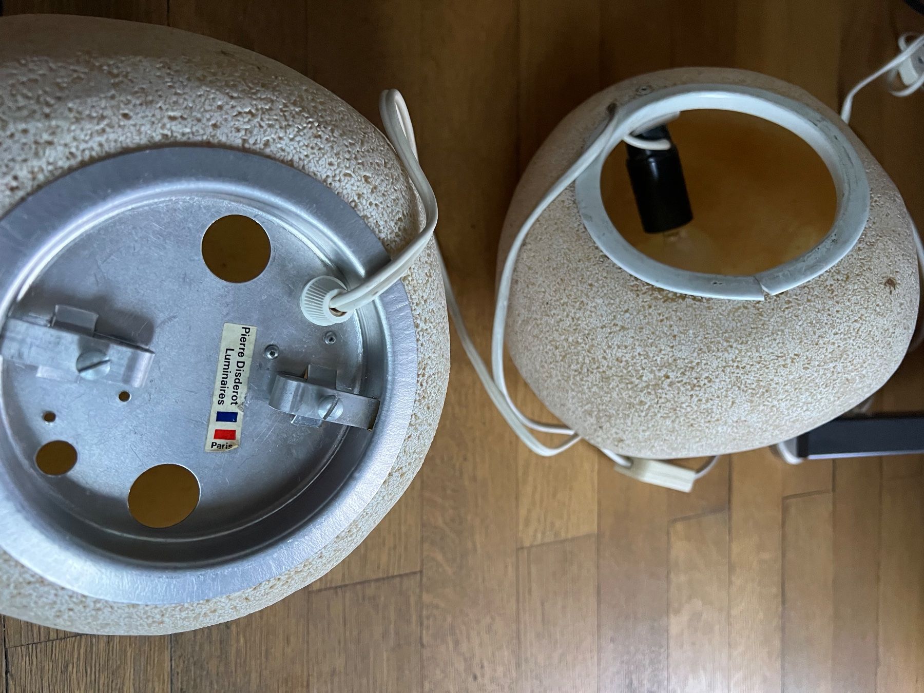 Lampade: 3 Bodenleuchten Moon Rock – Usato da Obfelden venduto da Zocci 3