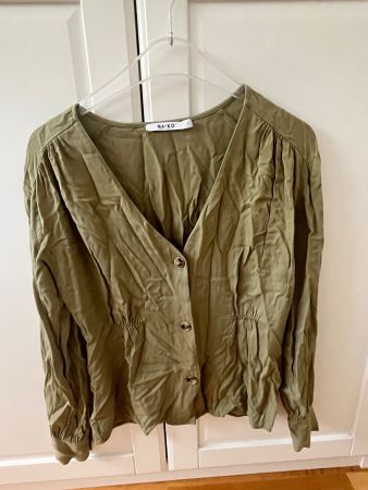 Bluse in Olivegrün, Grösse S