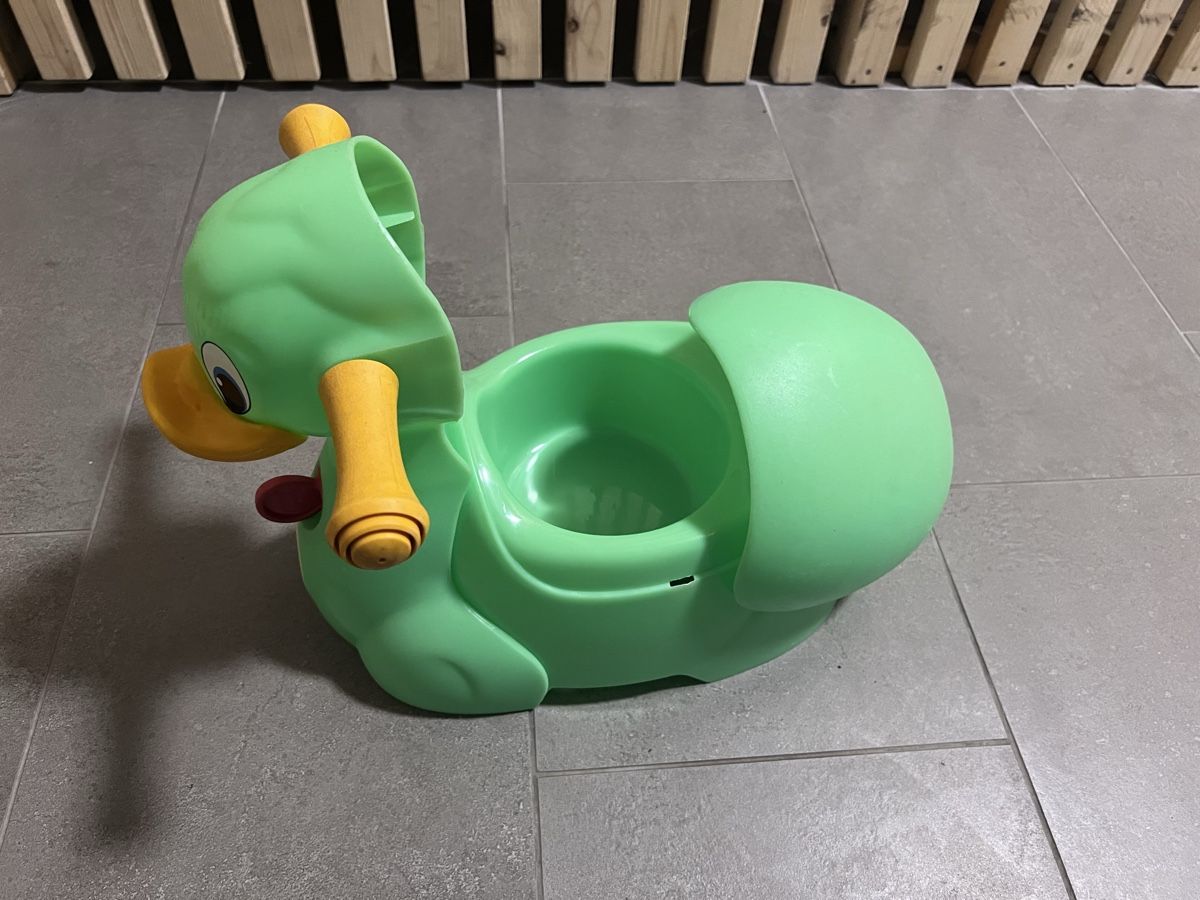 WC: Pot pour bébé – Usato da La Neuveville venduto da neitre 1