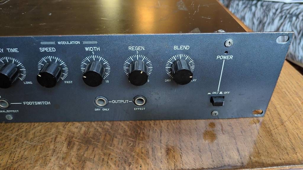 Ibanez Musikinstrumente: Ibanez AD202 – Gebraucht aus Vevey von OddEcho 3