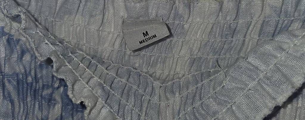 Blusen: Bluse mit Puffärmel  – Gebraucht aus St. Gallen von ruz_t5lk 1