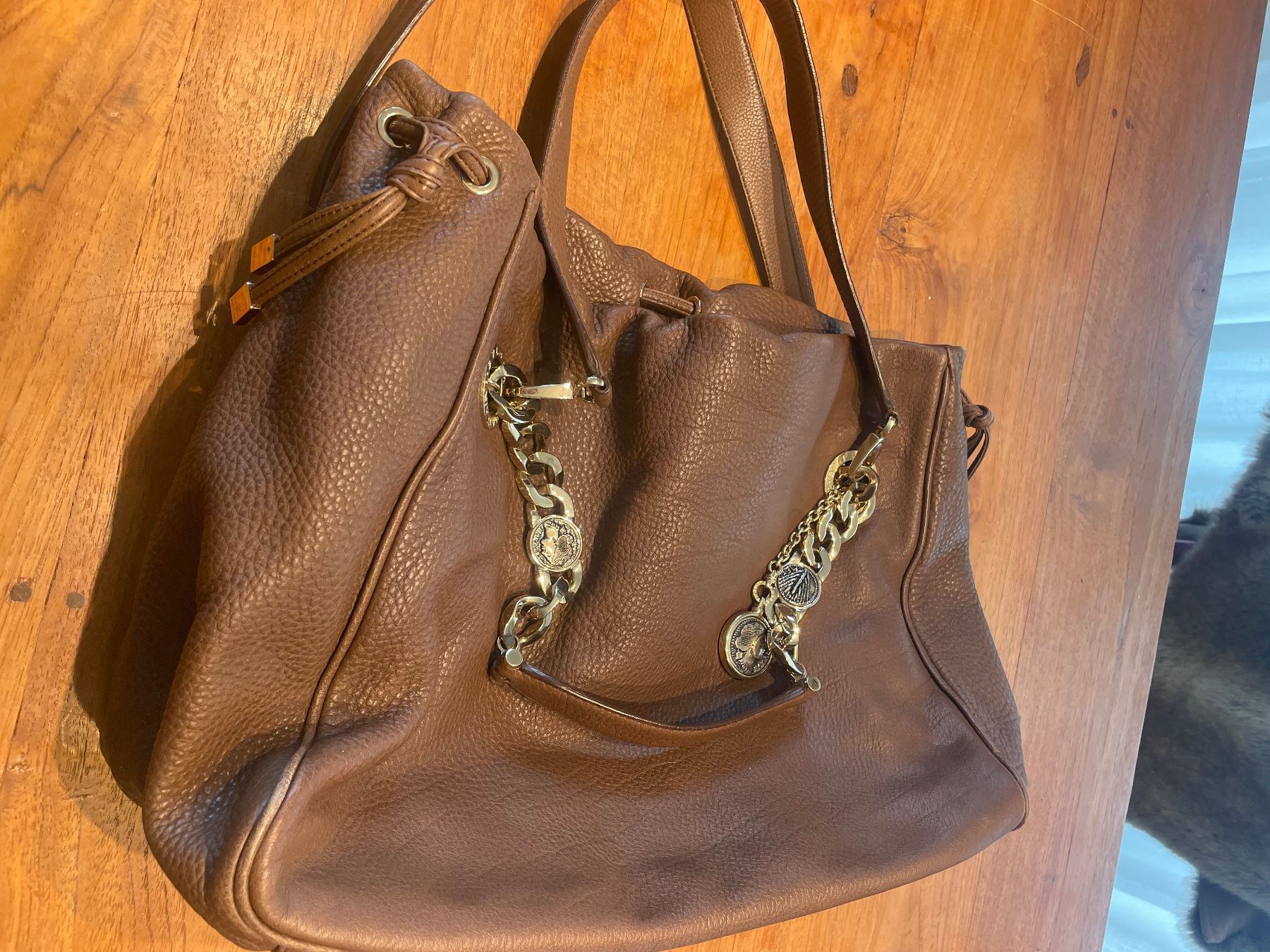 Bulgari Borse da donna: Bvlgari Monete Bag – Usato da Wädenswil venduto da limesa 3