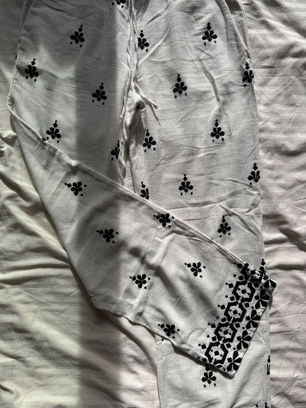 Zara Hosen: Zara Sommer Hose, Grösse S – Neu (gemäss Beschreibung) aus Geroldswil von ana_rb6t 1