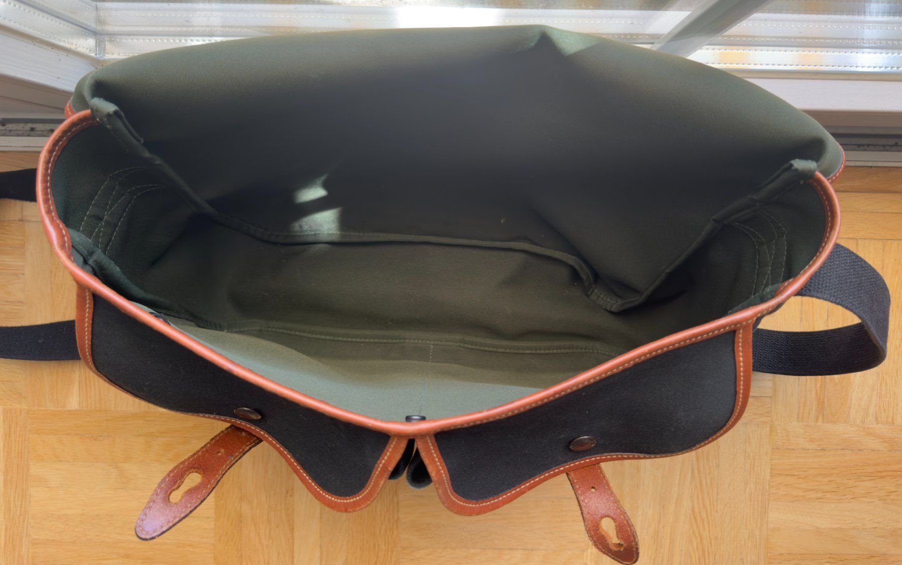 Billingham Bags Borse: Billingham Hadley Large Schwarz/Braun mit zweitem Einsatz – Usato da Kaiseraugst venduto da Kinghomer 1