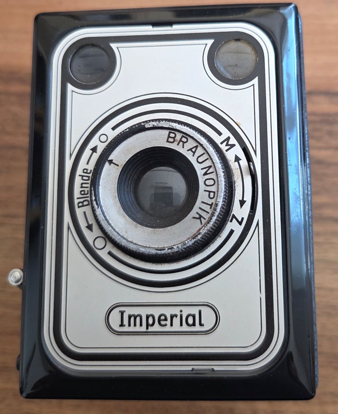 Fotocamera: Braun Imperial Boxkamera mit Tasche – Usato da Rheinau venduto da Rhybuck 2