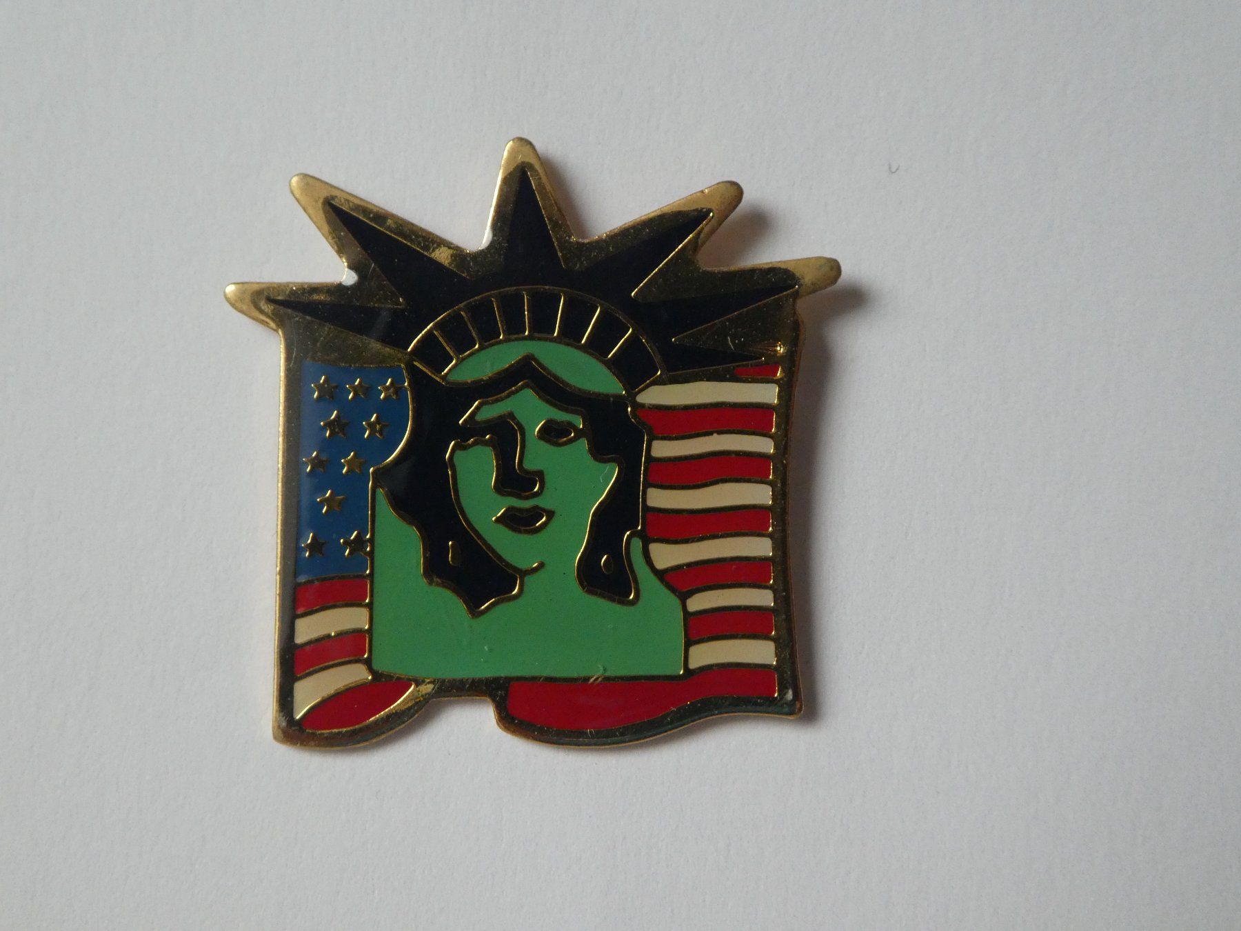 Placchette & Badge: Pin USA mit Freiheitsstatue – Usato da Andelfingen venduto da Annegret06