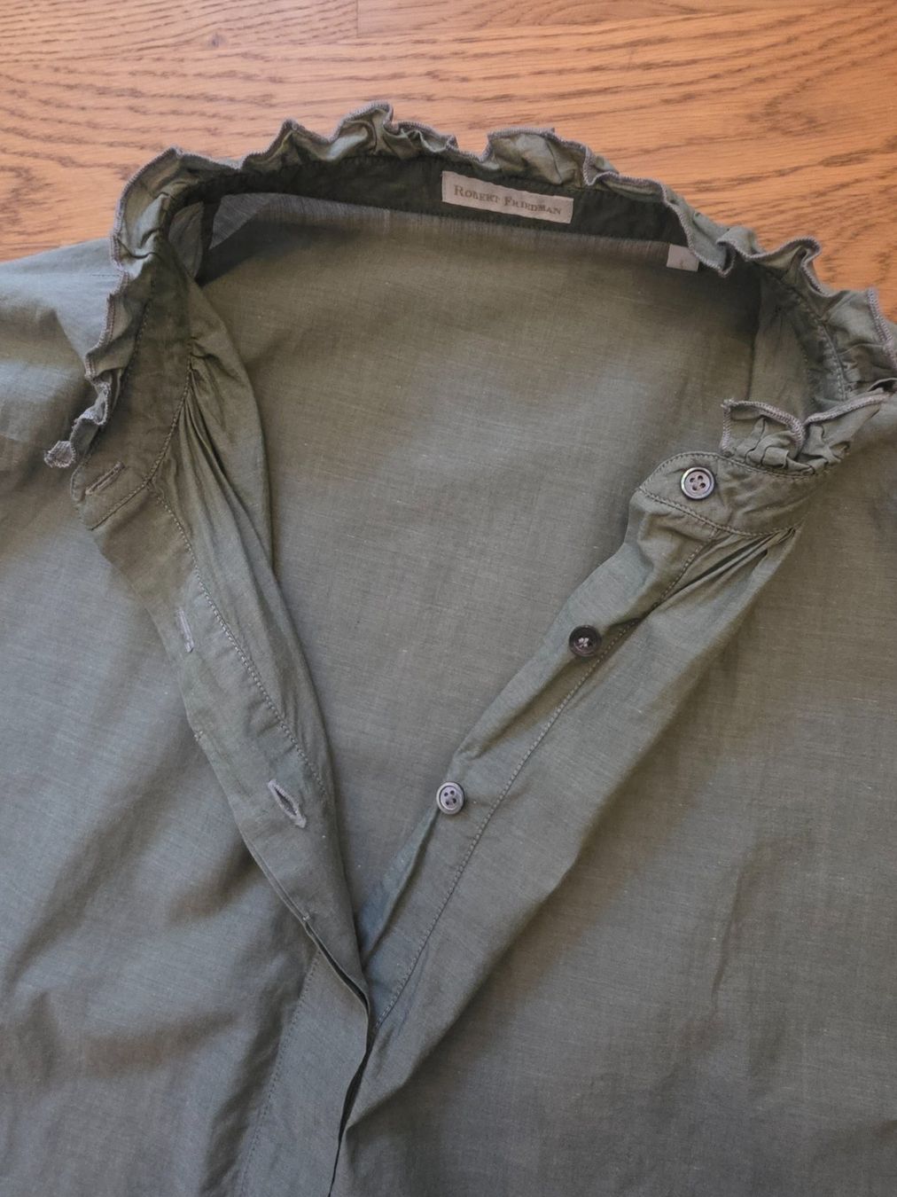 Robert Friedman Camicette: ROBERT FRIEDMAN Hemdbluse mit Rüschchen (Grösse L) – Usato da Zumikon venduto da chv_w96q 4