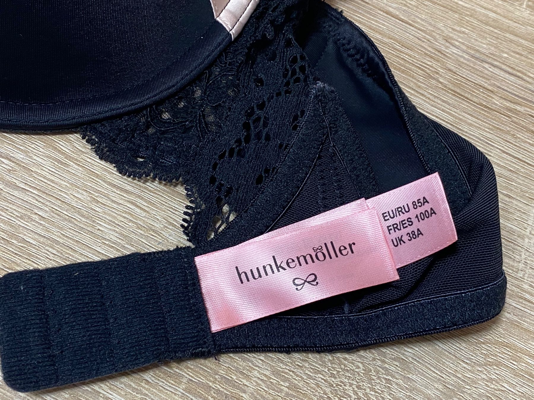 Hunkemöller Sonstige Unterwäsche: 2 BH Gr.85 A. – Gebraucht aus Bösingen von Trigusik 5