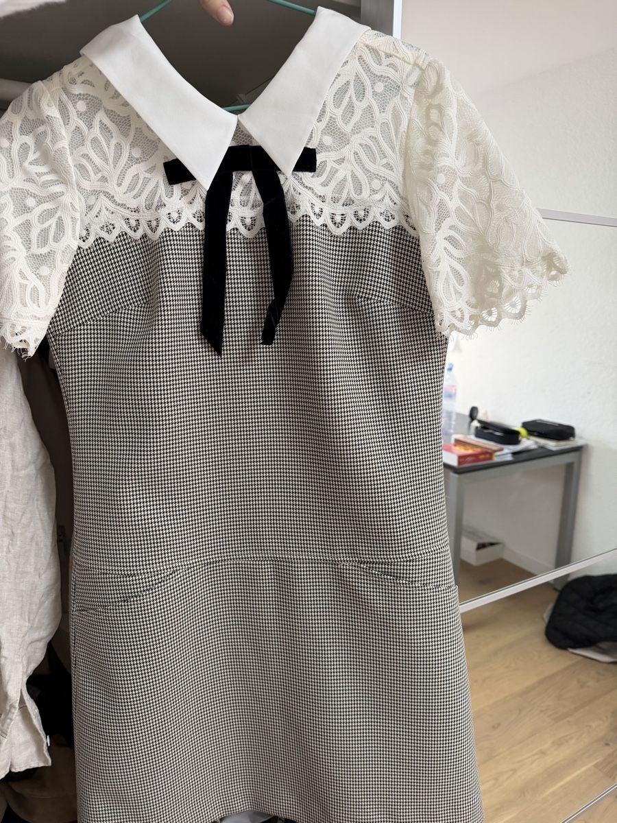 Vestiti: SANDRO Kleid – Nuovo (secondo la descrizione) da Wolfhausen venduto da leaze