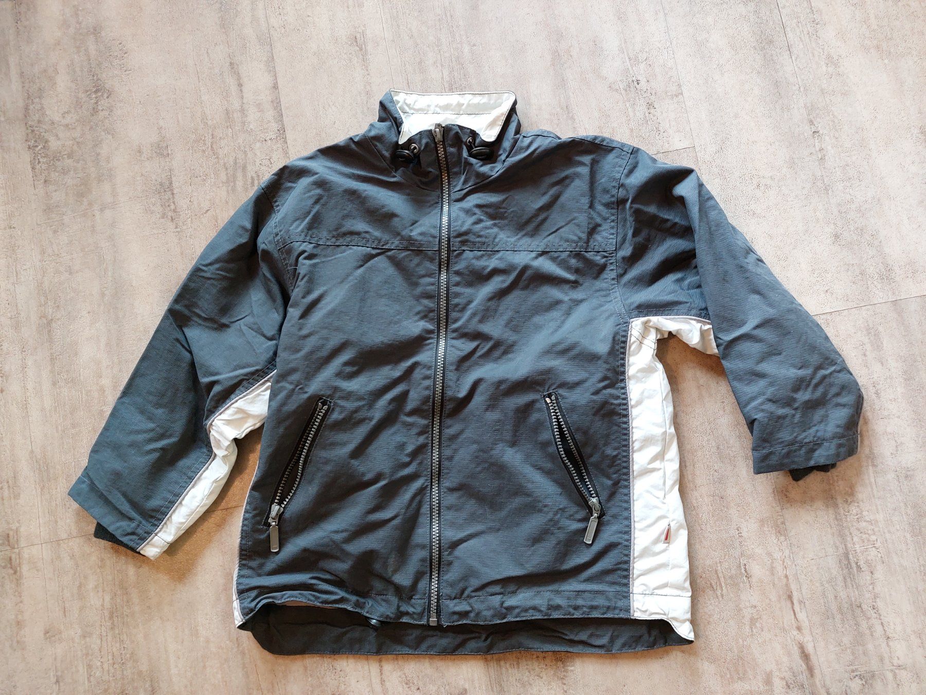 Giacche & Cappotti: leichte Jacke, Grösse 116 – Usato da Escholzmatt venduto da Stern777