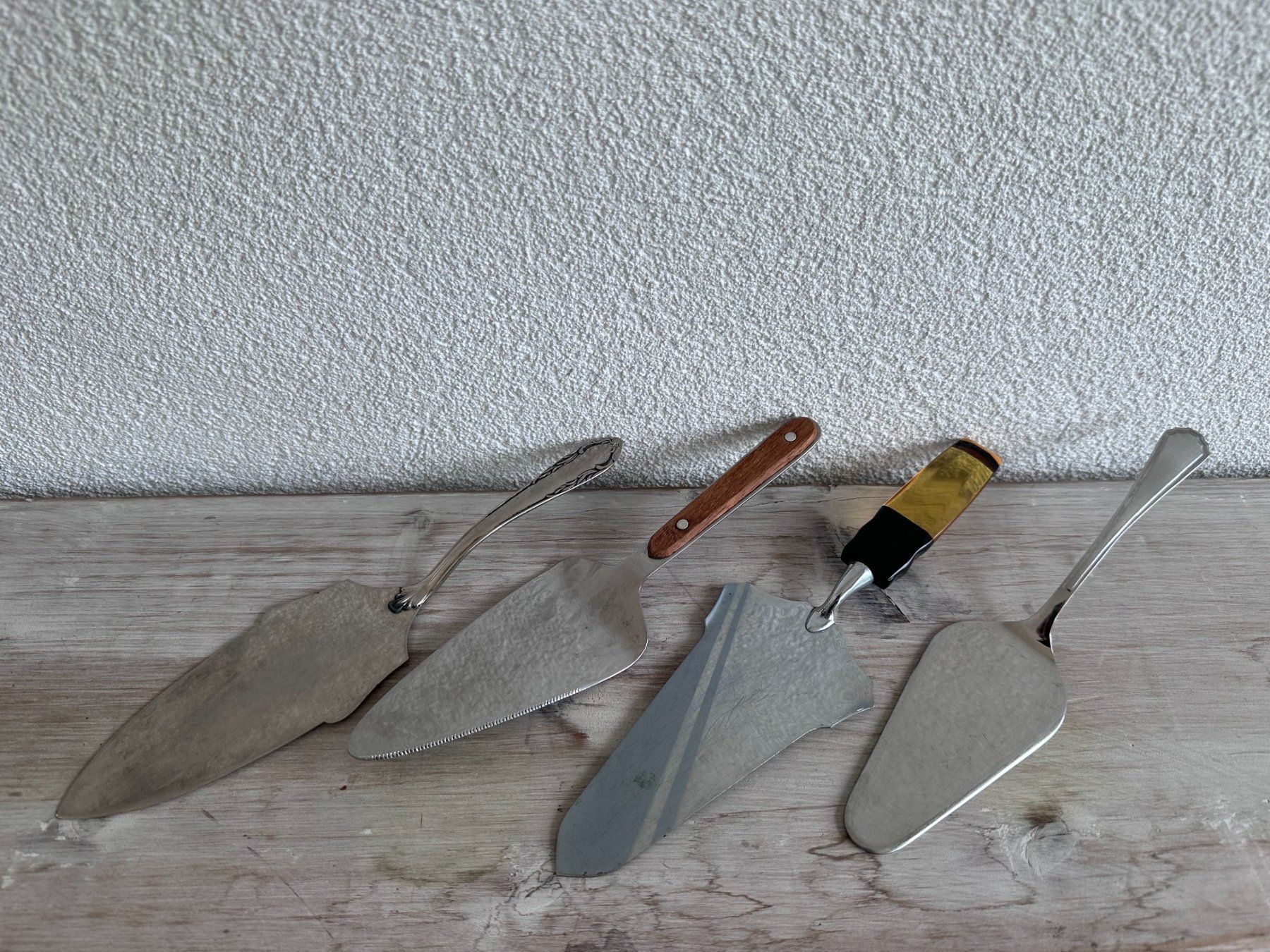 Couverts: Lot de pelles à tarte – D'occasion à Châtillon FR par Karine1453