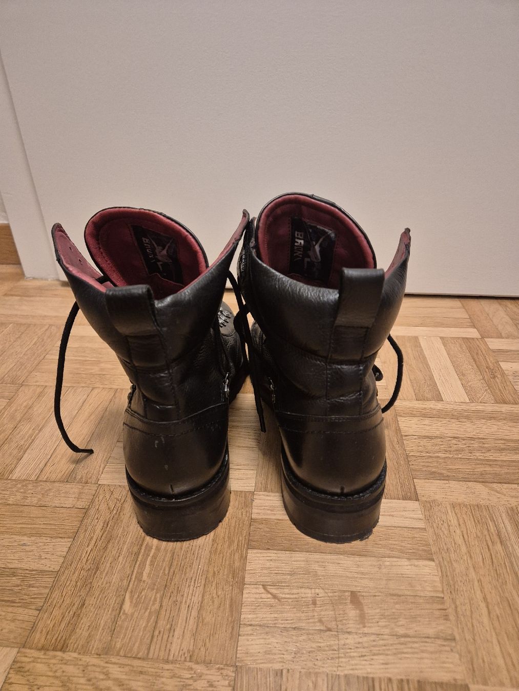 Scarpe da donna: Bronx Lederstiefel, Grösse 40, neuwertig – Nuovo (secondo la descrizione) da Pfäffikon SZ venduto da vale_111 2
