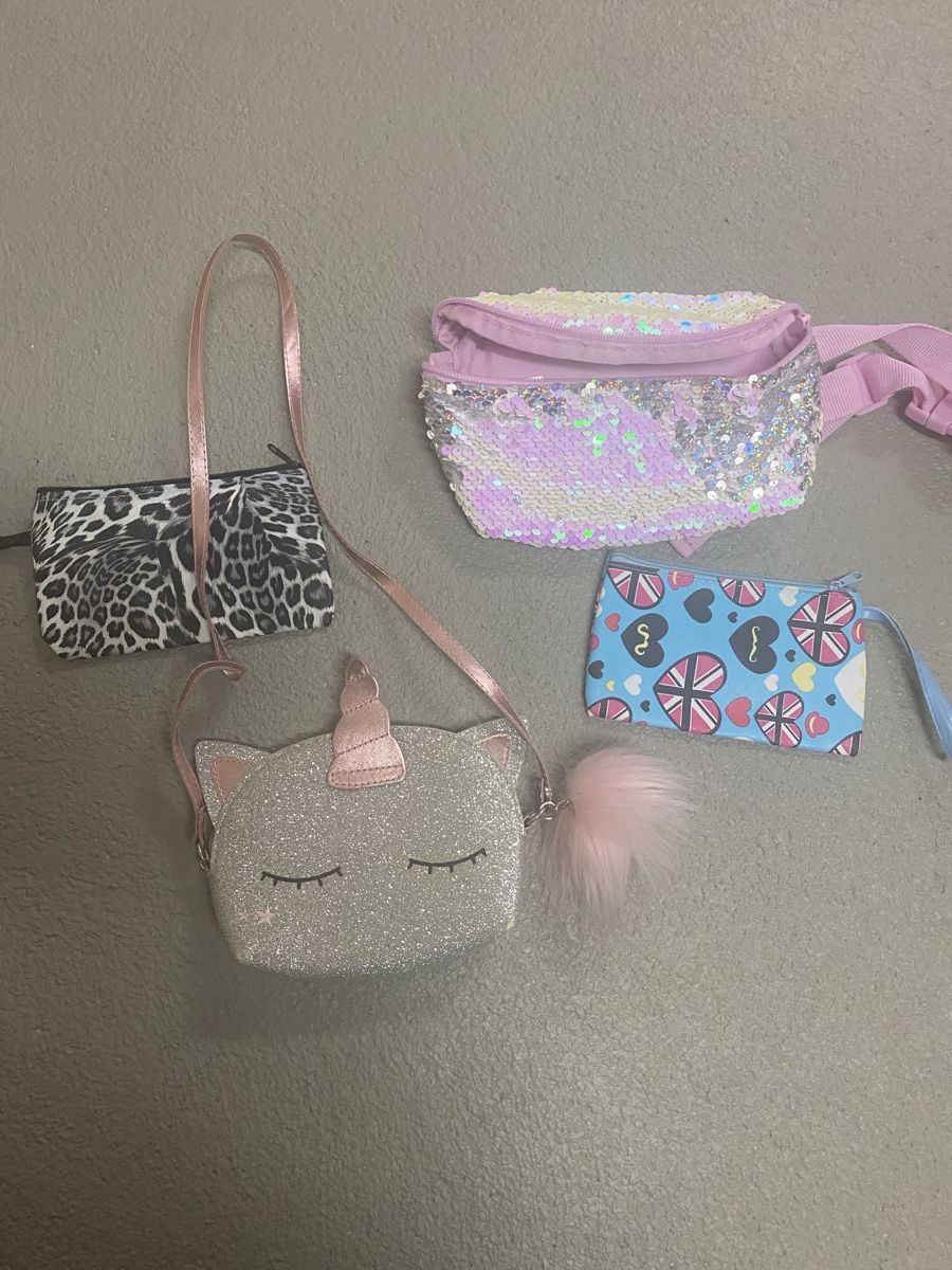 Borse & Zaini: Mädchen Taschen – Usato da Tägerig venduto da oiluig83