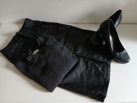 Lederimitat-Rock, Pullover & Pumps!