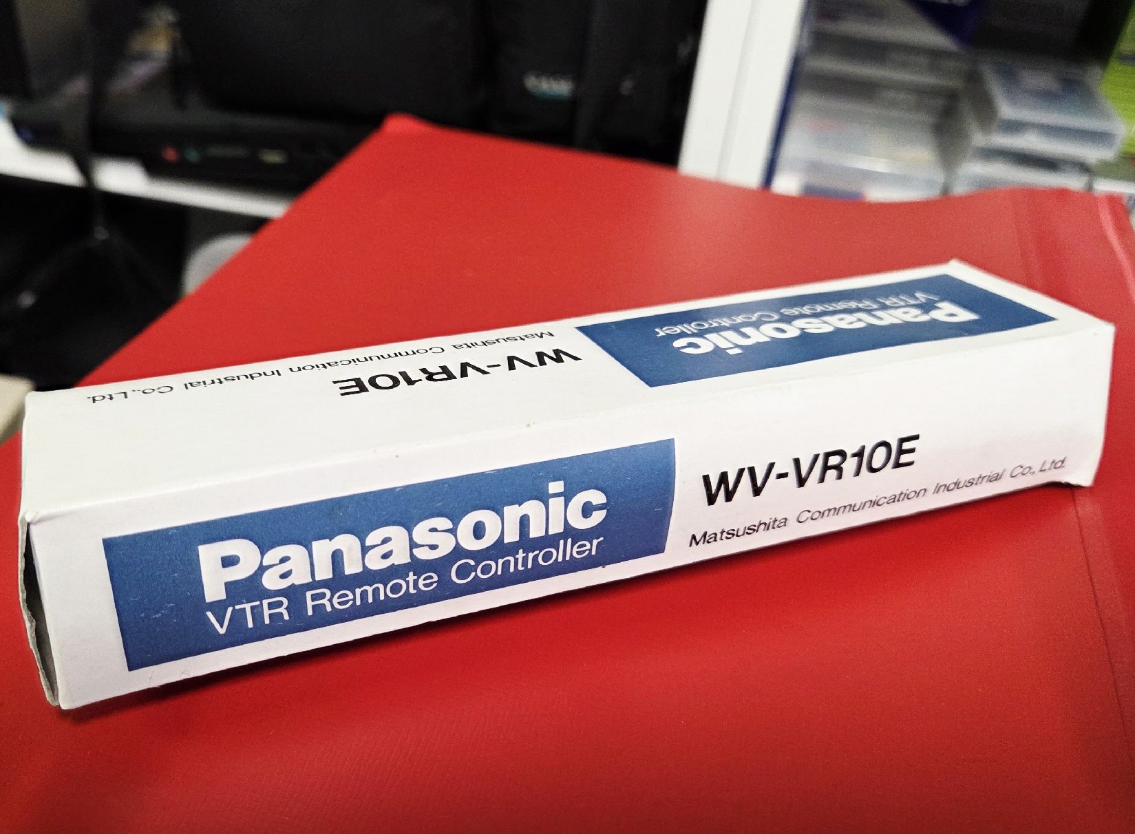 Panasonic Videocamere: Panasonic WV-VR10E VTR Remote Controller (mit OVP) – Nuovo (secondo la descrizione) da Reinach BL venduto da _MasterK_ 1