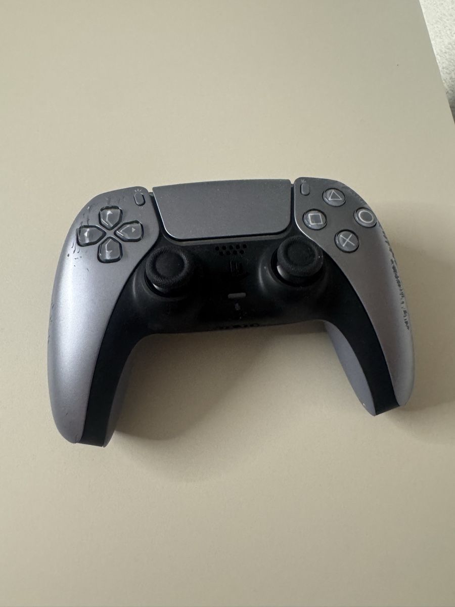 Sony Konsolen: Playstation 5 Digital – Gebraucht aus Plaffeien von caron35 2
