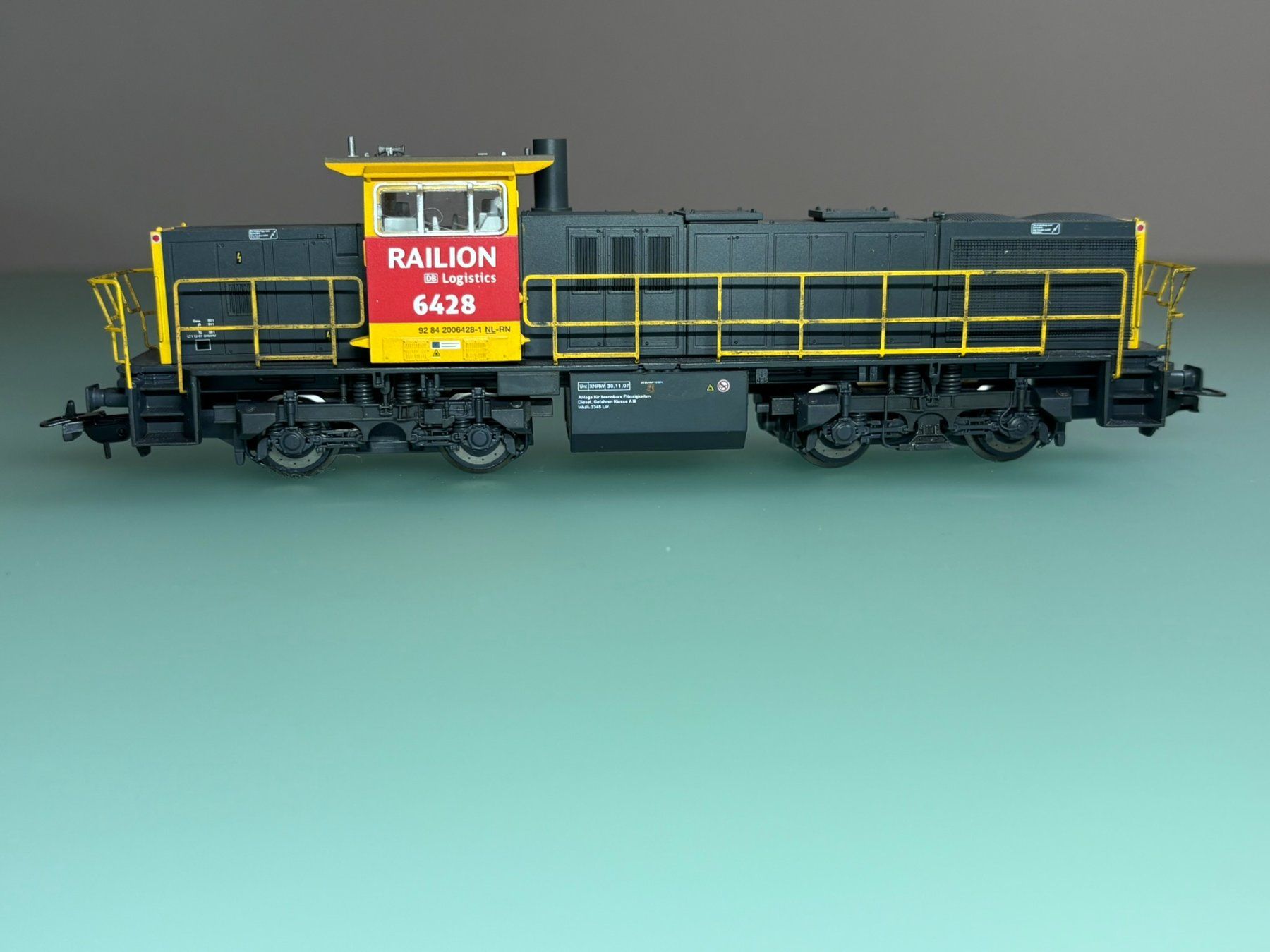 Piko Modellini di ferrovie: DIGITAL Diesellok NS 6400 RAILION DB Logistics – Usato da SION venduto da Pef12 4