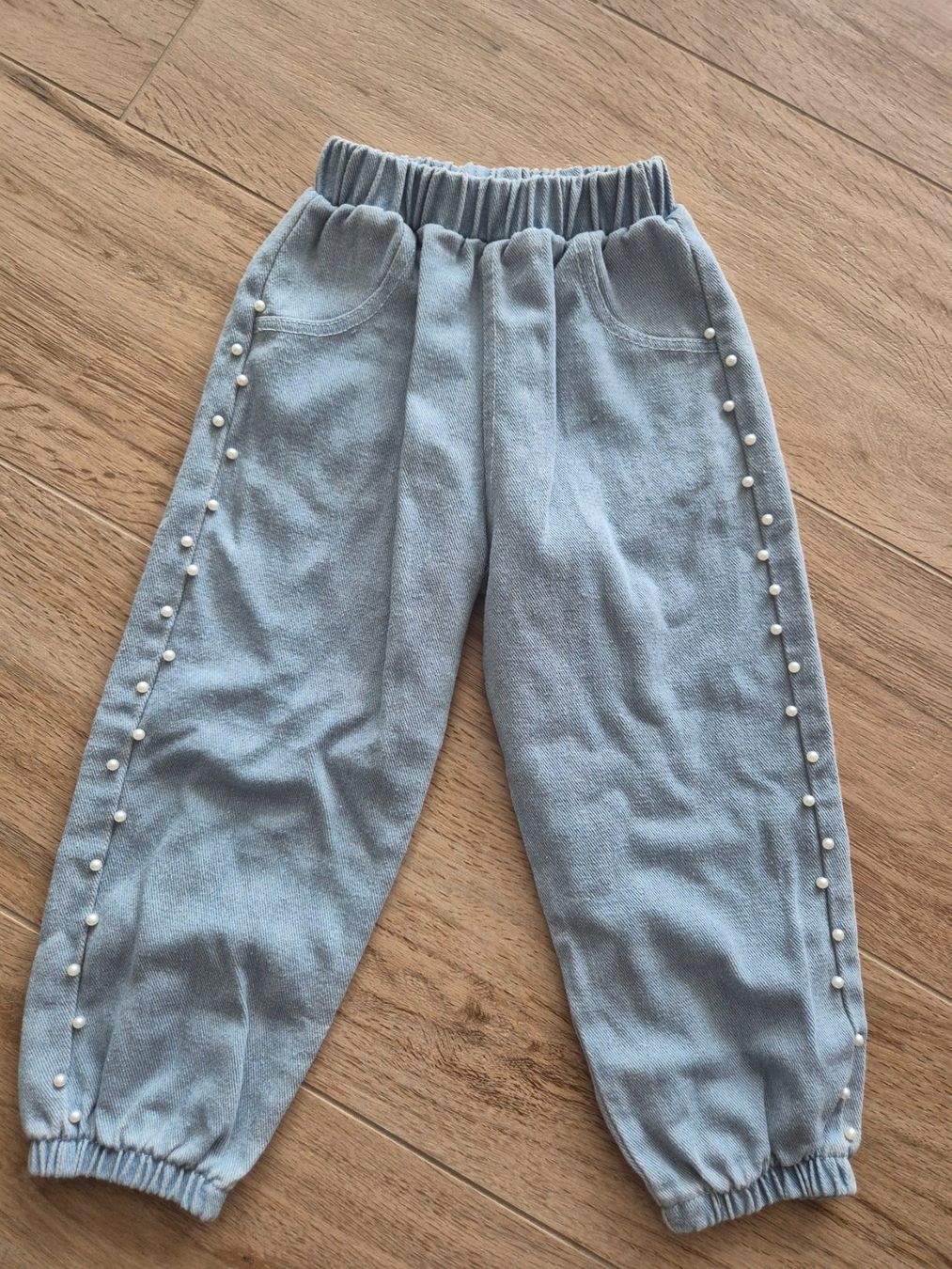 Pantaloni: Jeanshose Mädchen, 2-3 Jahre – Usato da Wohlen AG venduto da dim_rg9y