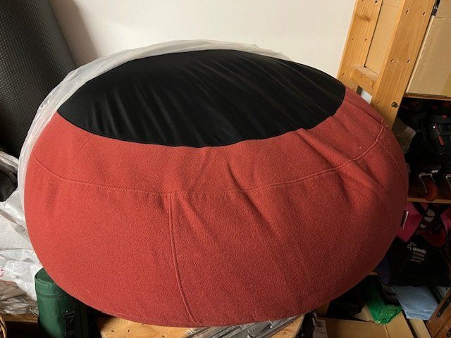 Ligne Roset Poltrone: Ligne Roset Pouf – Usato da Saules venduto da Pathan 2