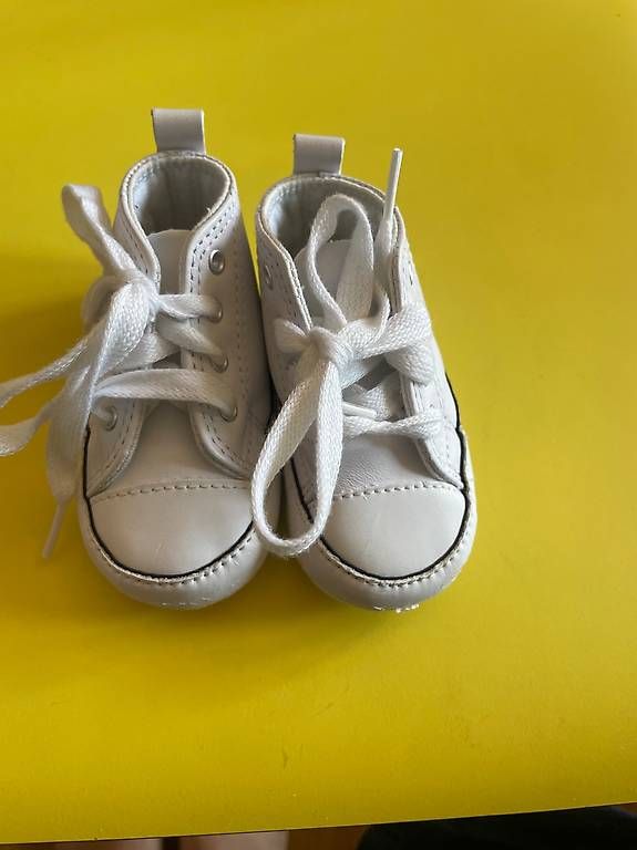 Scarpe per ragazzi: Baby Converse ungebraucht – Usato da Basel venduto da pipaluk 1