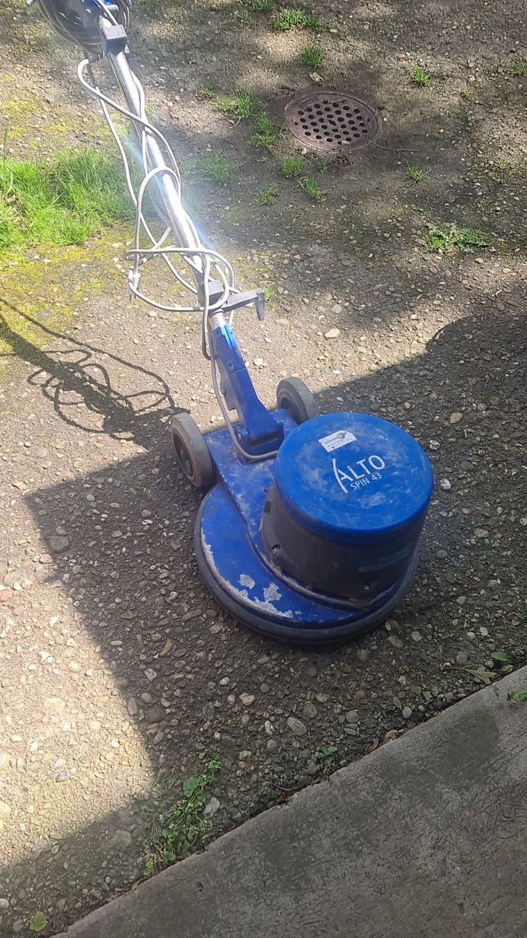 Tutte le macchine: Alto Reinigungsmaschine spin 43 – Usato da Egerkingen venduto da ogi3131 2