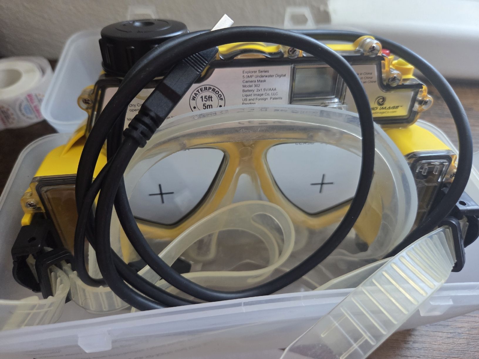 Fotocamera: Underwater Camera Mask Liquid Image Explorer 5MP Used – Usato da Winterthur venduto da Maricels_Boutique 2