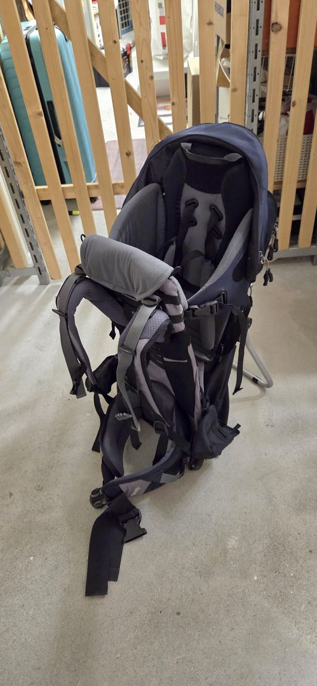 Jack Wolfskin Marsupi portabebè: Jack Wolfskin Kindertrage – Usato da Affoltern am Albis venduto da ManuFati7 1