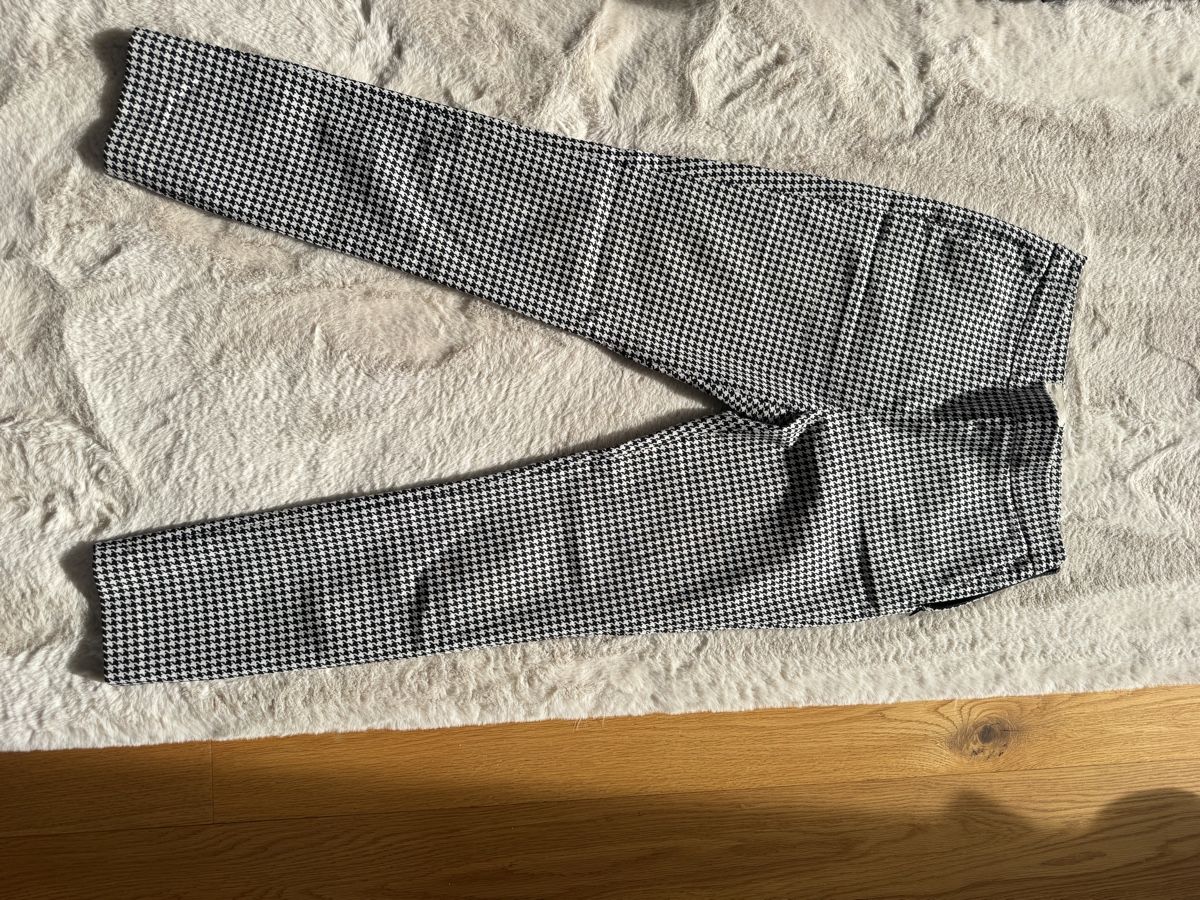 Sezane Pantaloni: Hose Sézane 36 – Nuovo (secondo la descrizione) da Uitikon Waldegg venduto da Nasacha